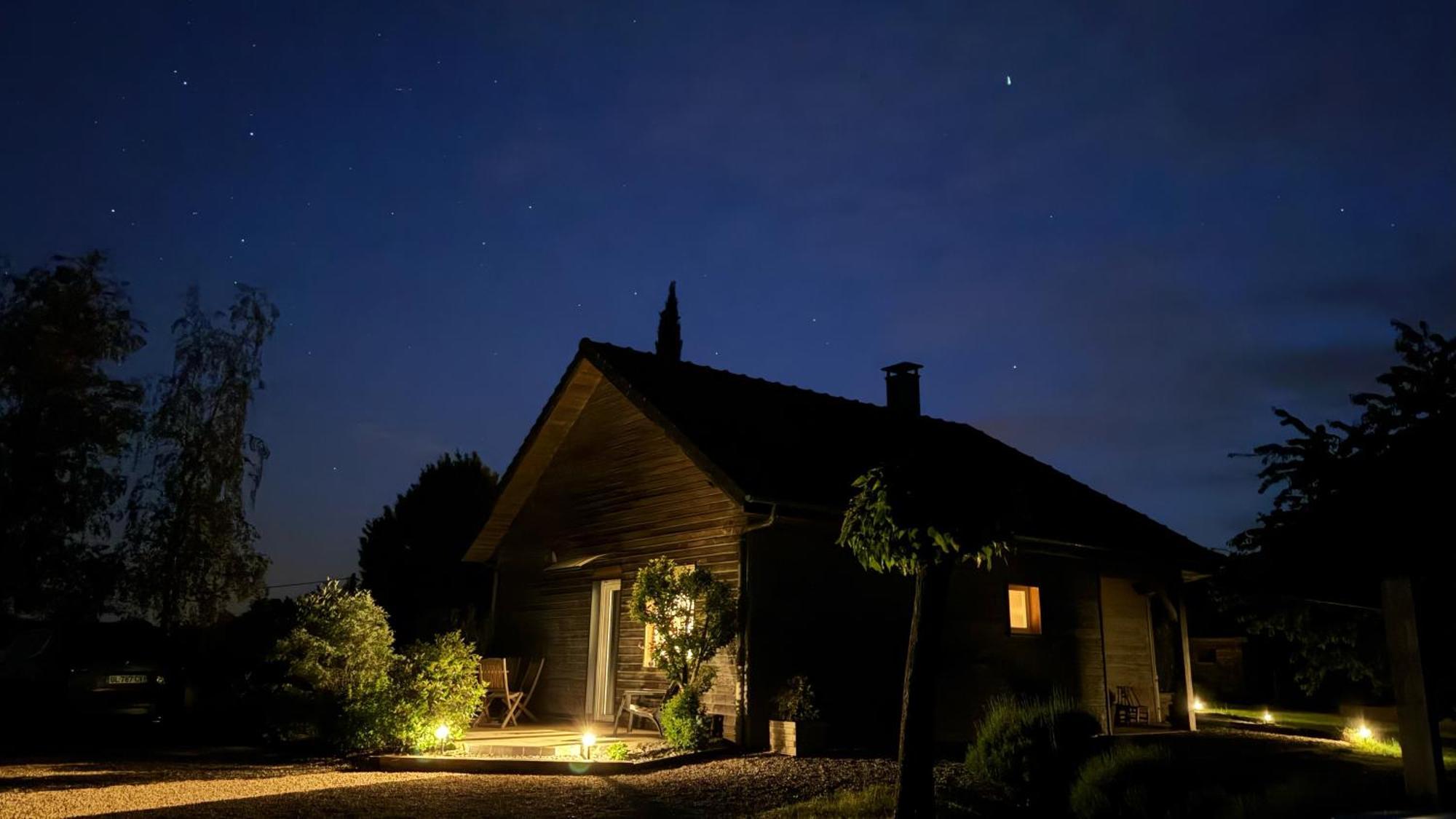 Gite De La Tuillere, Maison Contemporaine En Bois Avec Vue Et Piscine Saint-Aulaire Exteriér fotografie